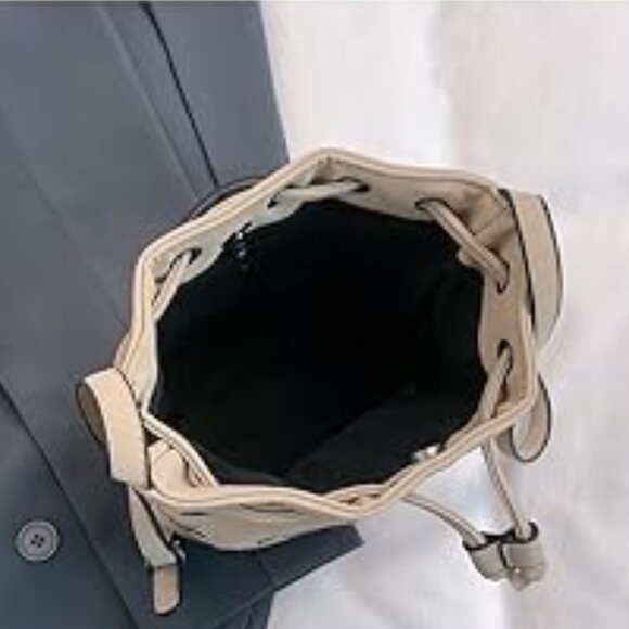 Neiman Marcus Green Studded Purse Mini PU Leather Shoulder Bag - Picture 6 of 6